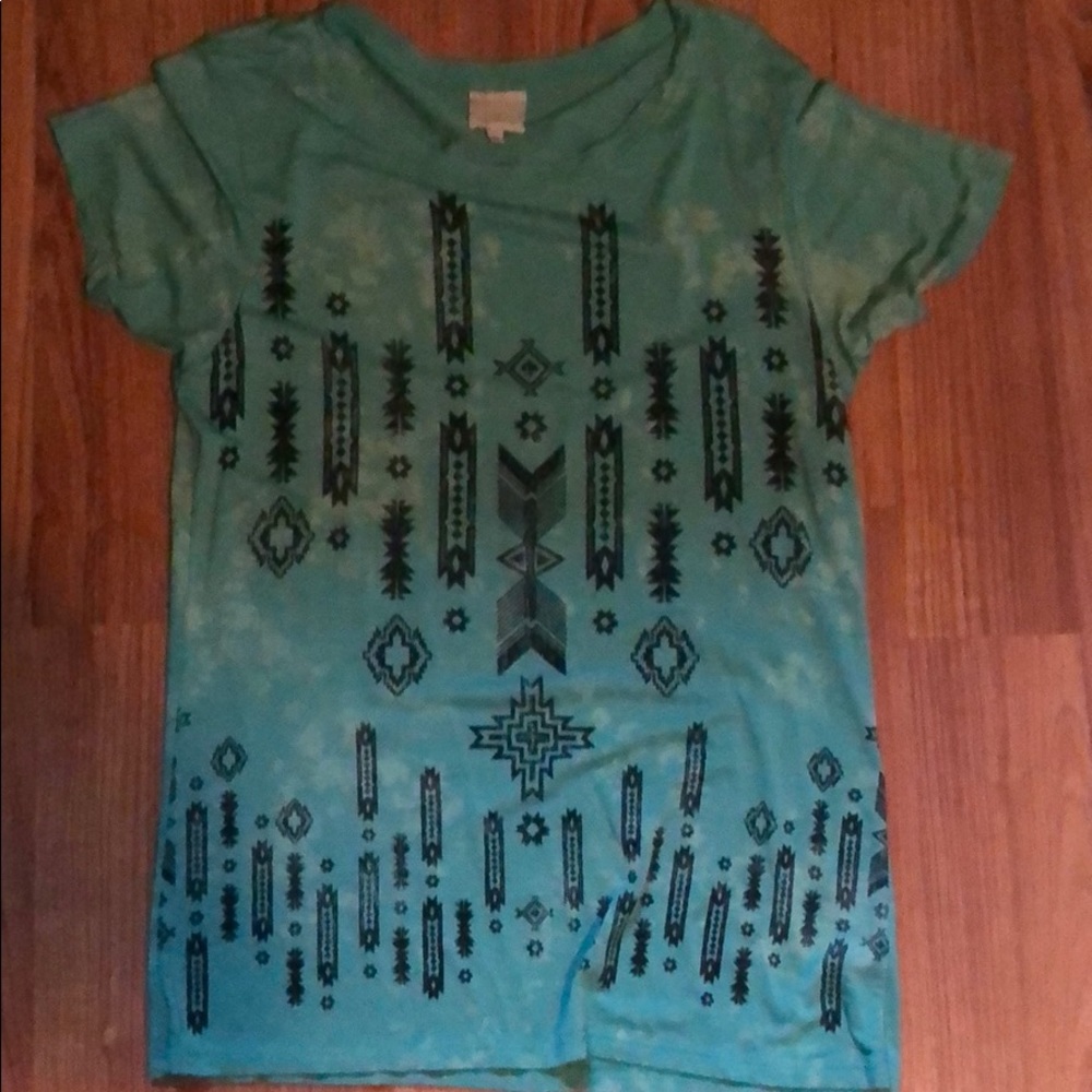 Freshwear t-shirt size medium